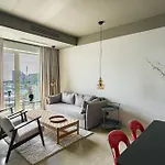 Rezident Tomis Marina Apartmán *