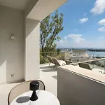 Rezident Tomis Marina Apartmán