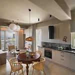 Apartmán Rezident Tomis Marina *