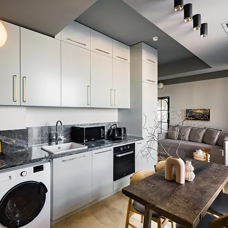 Rezident Tomis Marina Apartment *