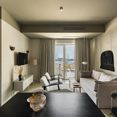 Rezident Tomis Marina Constanta