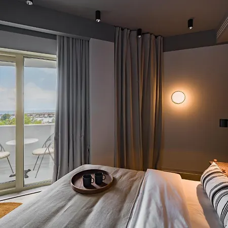 Rezident Tomis Marina Appartement *