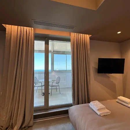 Rezident Tomis Marina * Κονστάντζα