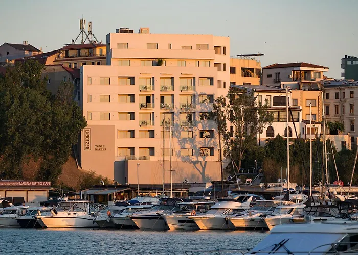 아파트 Rezident Tomis Marina *