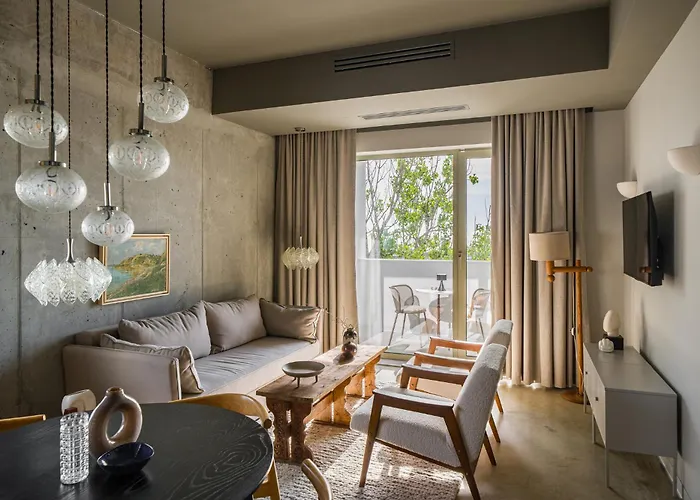 아파트 Rezident Tomis Marina *