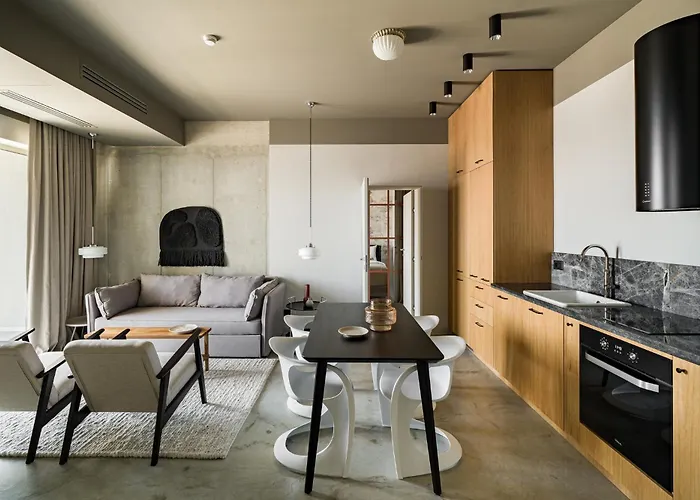 Rezident Tomis Marina * 콘스탄차