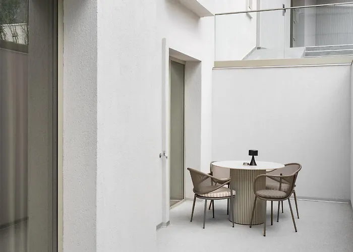 Rezident Tomis Marina 아파트