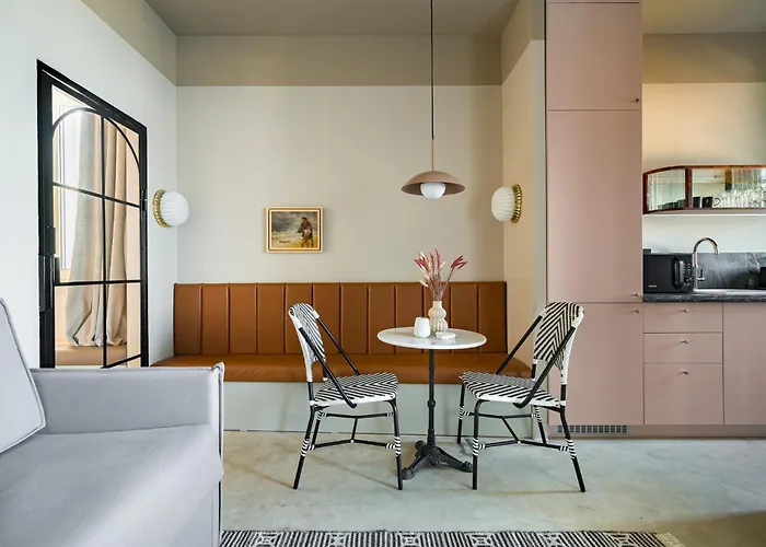 Rezident Tomis Marina 아파트 *