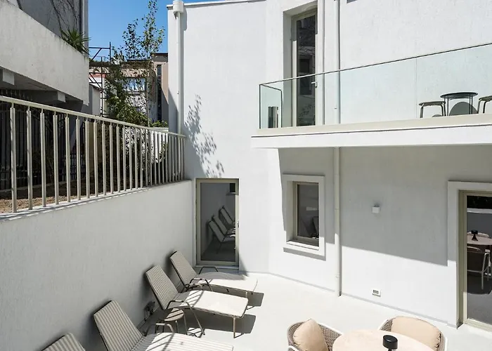 Rezident Tomis Marina 아파트