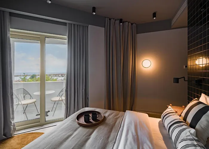 Rezident Tomis Marina 아파트 *